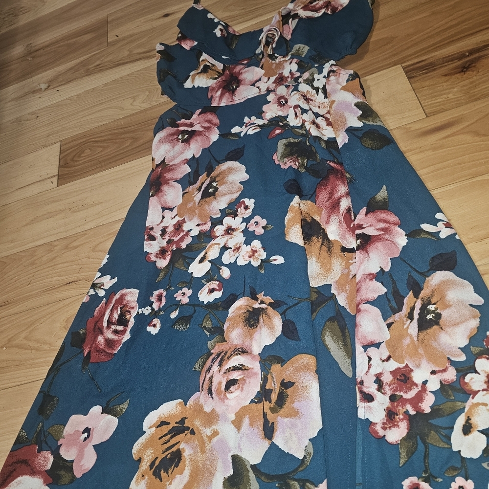 Inspired Hearts, Large flowy floral dress. teal color nwt - Picture 3 of 6